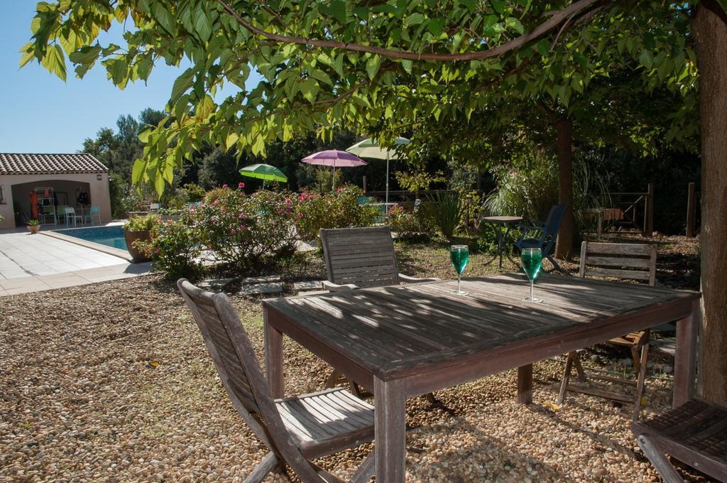 Le Mas Pinede Lorgues Exterior photo