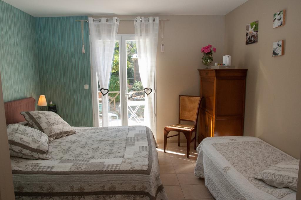 Le Mas Pinede Lorgues Exterior photo